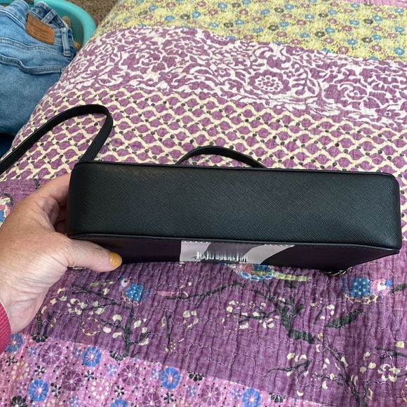 Michael Kors Jet set cross body bag - Picture 4 of 9